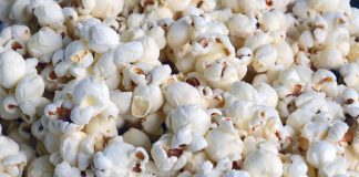 Pikantny popcorn